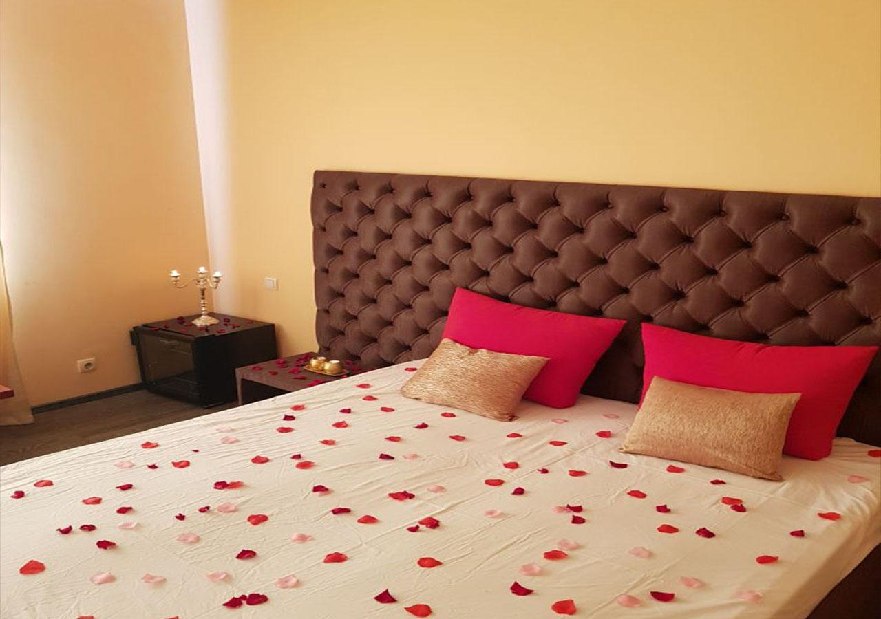 צ'יסינאו Emperum Nelson Hotel מראה חיצוני תמונה