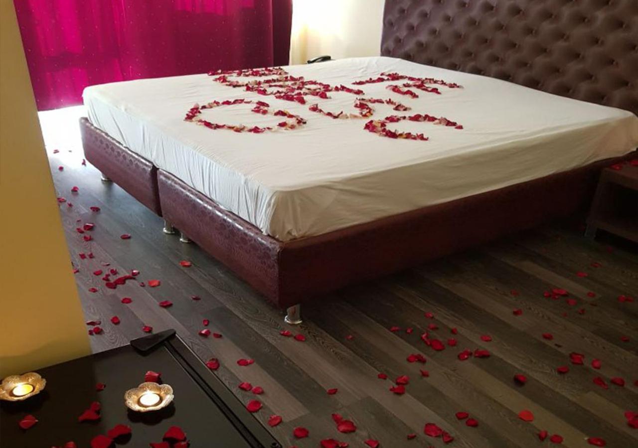 צ'יסינאו Emperum Nelson Hotel מראה חיצוני תמונה