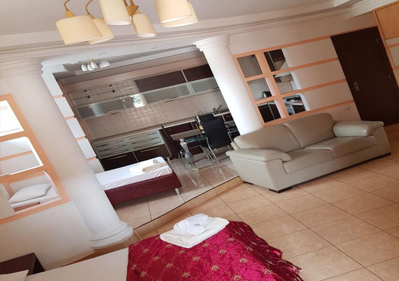 צ'יסינאו Emperum Nelson Hotel מראה חיצוני תמונה