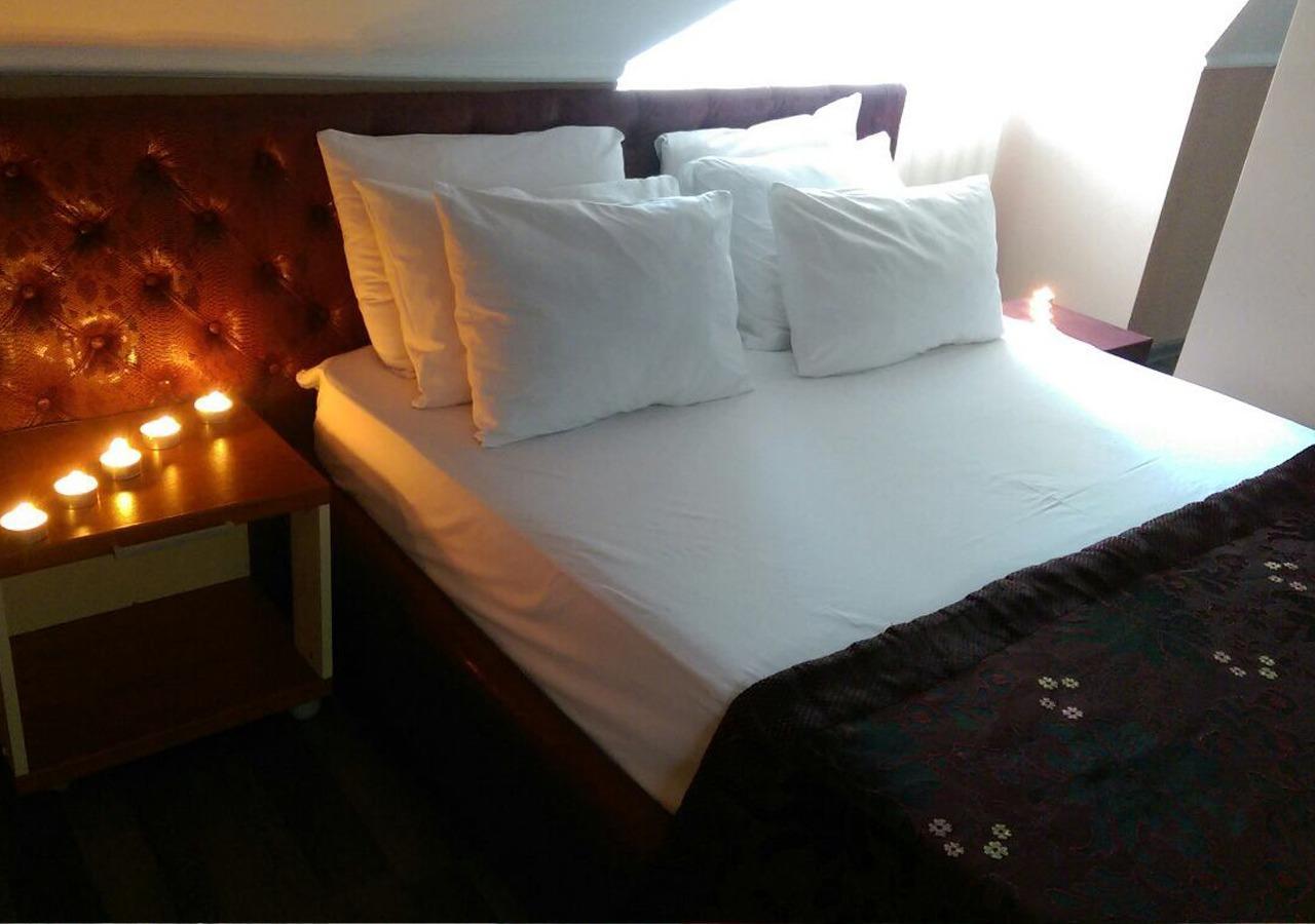 צ'יסינאו Emperum Nelson Hotel מראה חיצוני תמונה